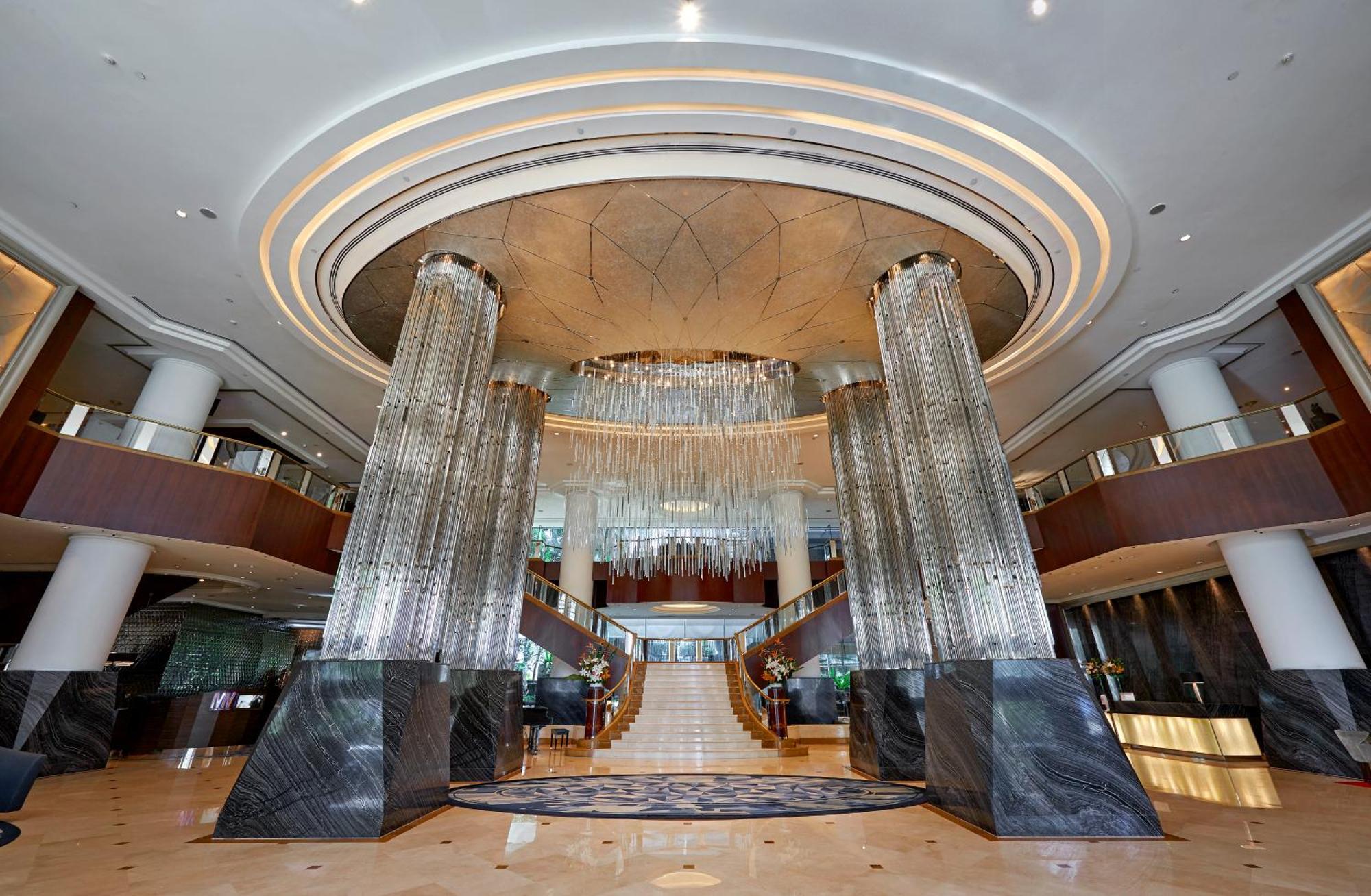 Готель Intercontinental Kuala Lumpur By Ihg Екстер'єр фото The lobby of the hotel